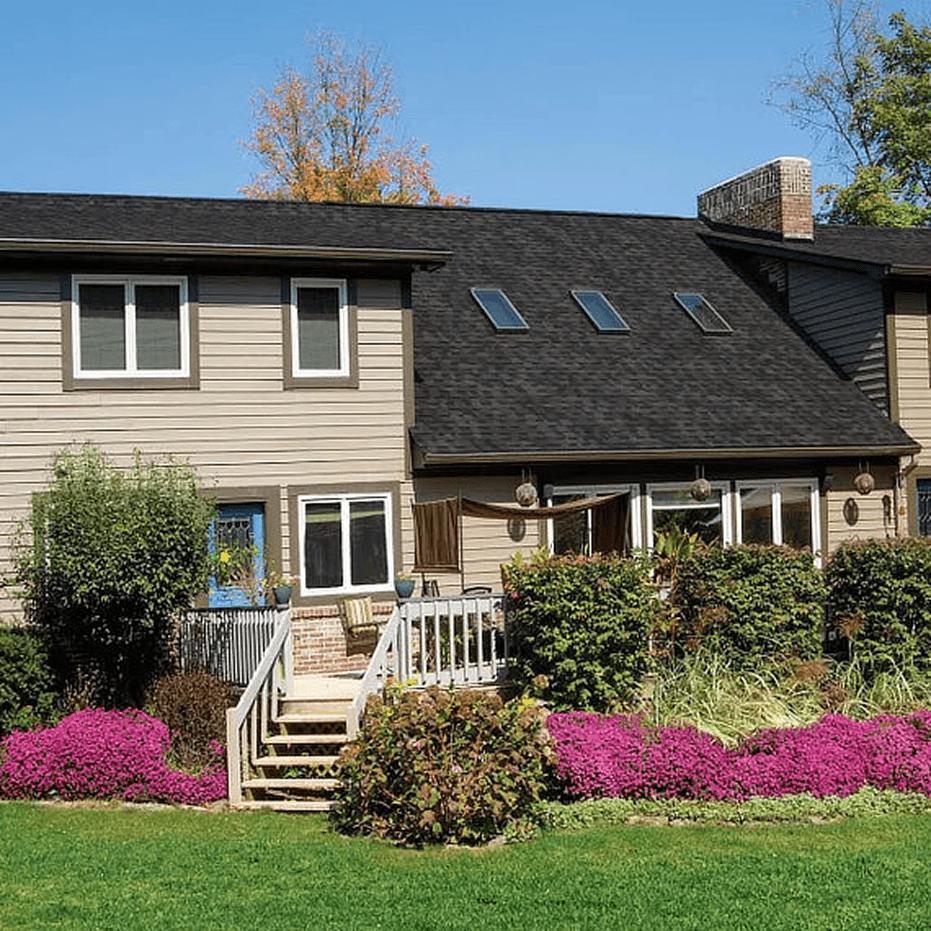 666a8065e0b8465ca16469c0_dynasty_home_shingles_glacier__scalemaxwidthwzu3mf0_pjmiz1cv4bkayni7sa7m2t (1) 1.png