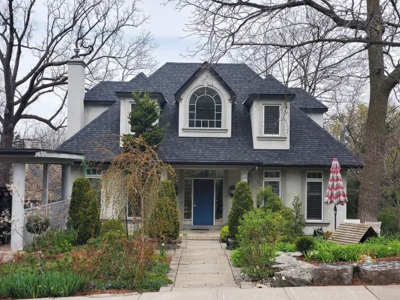 6696d0c2ced36d700b79e0e4_new-roof-replacement__ScaleMaxWidthWzc5MF0.webp