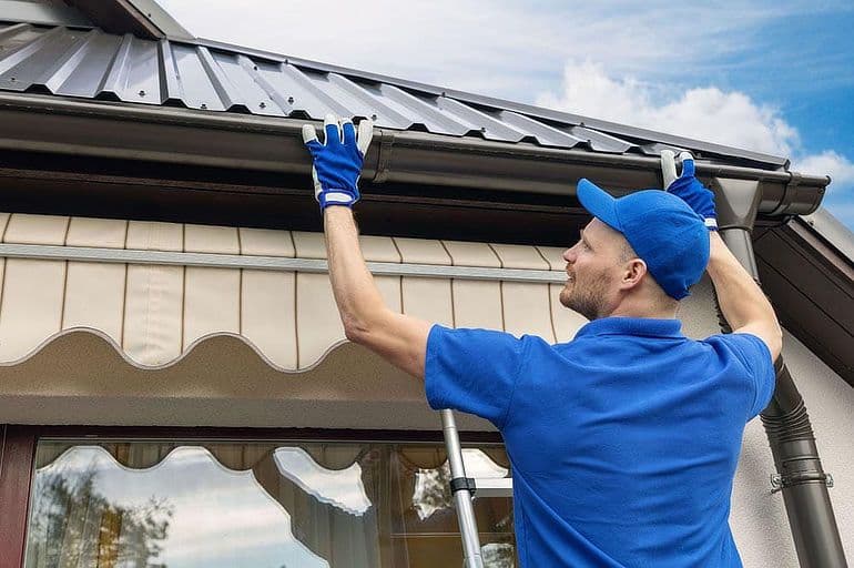 671265a959814ff97b0732ab_6668ea81d0e5cb974fff7d47_new-gutters-installed.jpeg