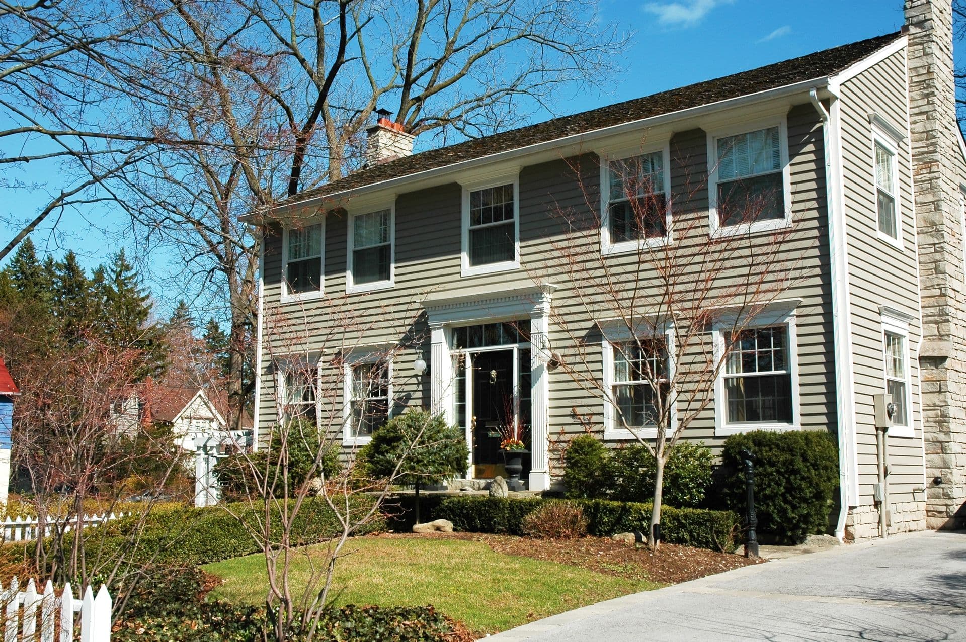 bigstock-House-With-Siding-535777.jpg