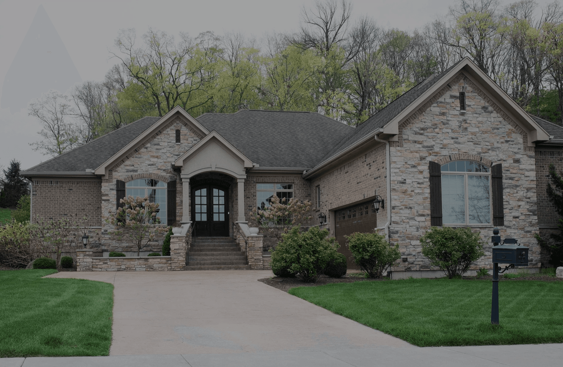 imgi_3_666883a8fbd0a3b45dc37dc2_roofing-50 1 (1).png
