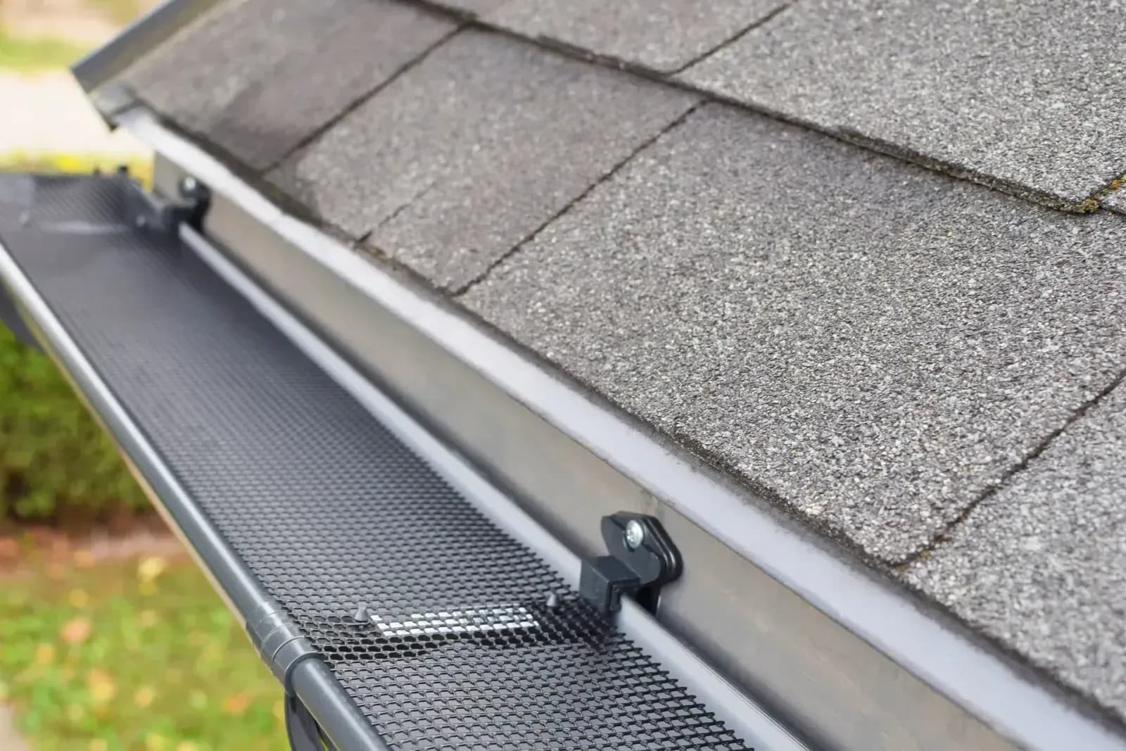imgi_85_66671dde04cdc50431424ac6_gutters-73-p-1600.webp